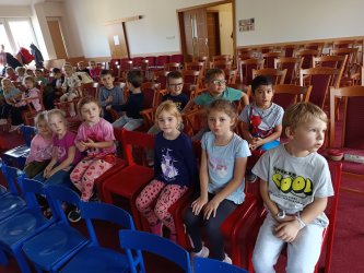 Autorské čtení se spisovatelkou Michaelou Fišarovou